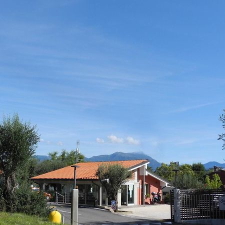 Campeggio Villaggio San Giorgio Vacanze Manerba del Garda Exterior foto
