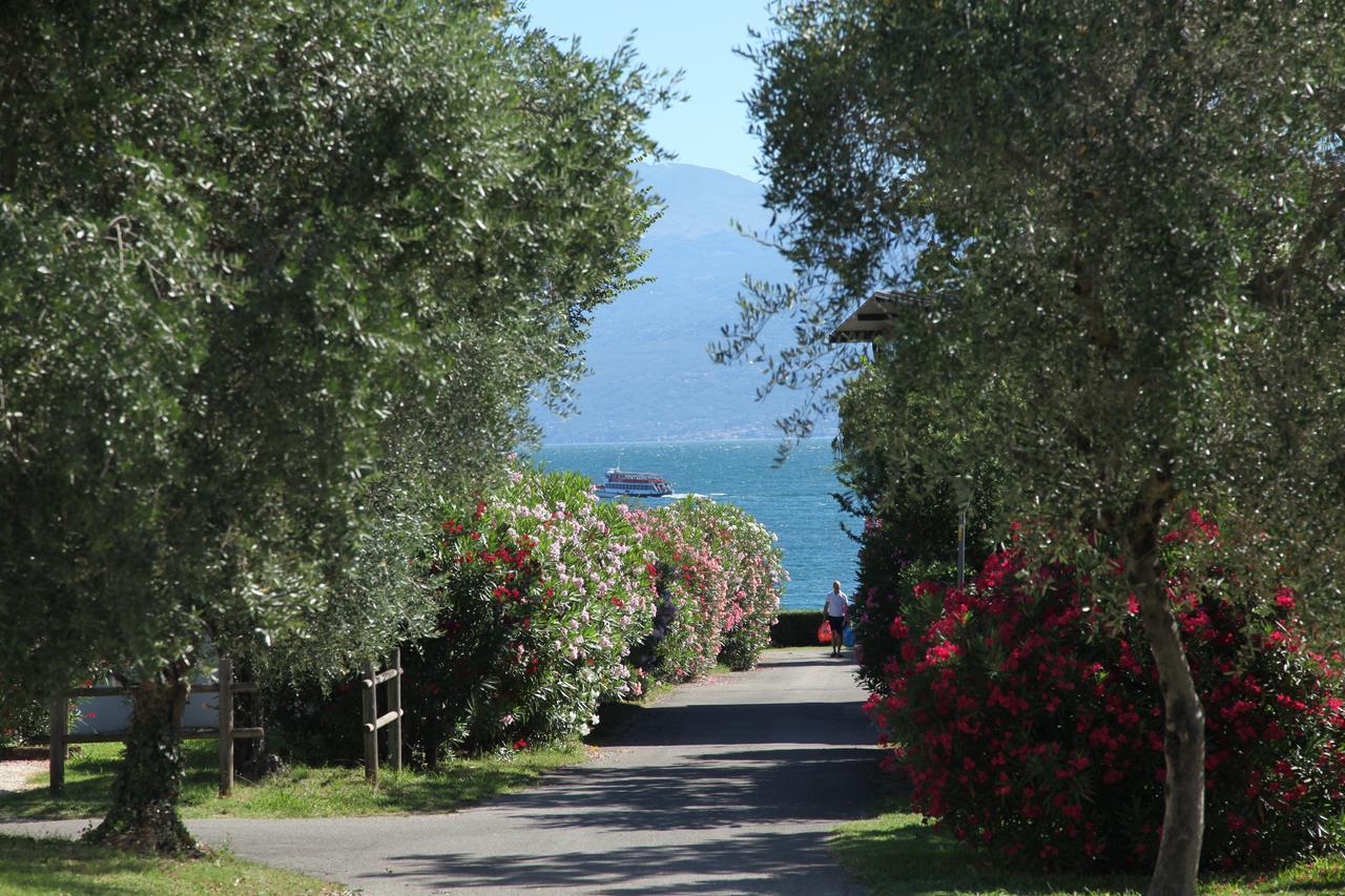 Campeggio Villaggio San Giorgio Vacanze Manerba del Garda Exterior foto